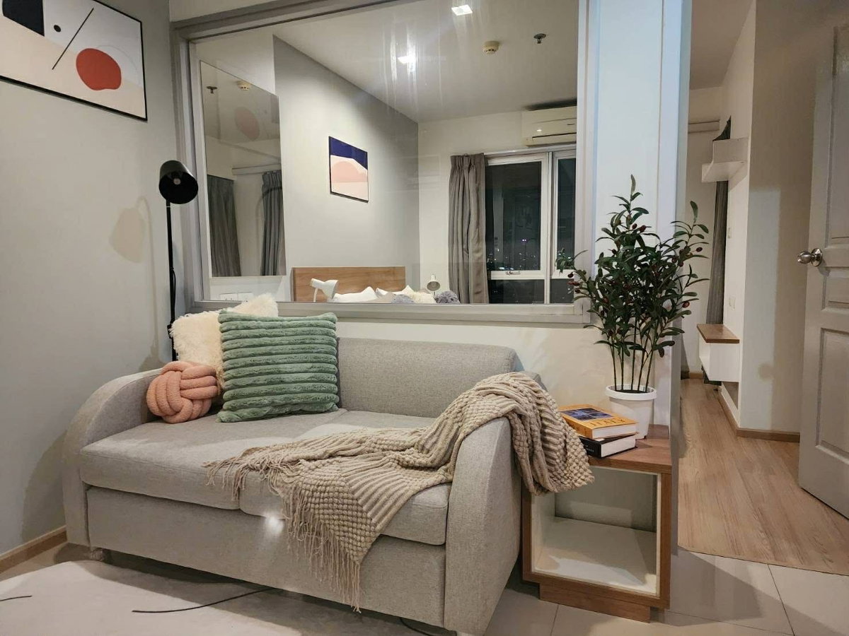 รูป !HOT DEAL!ขายคอนโด ริชพาร์ค เตาปูน | เฟอร์นิเจอร์ครบ พร้อมเข้าอยู่ | ใกล้ MRT เตาปูน | สนใจโทร 095-819-5559  - รูปที่ 3/12