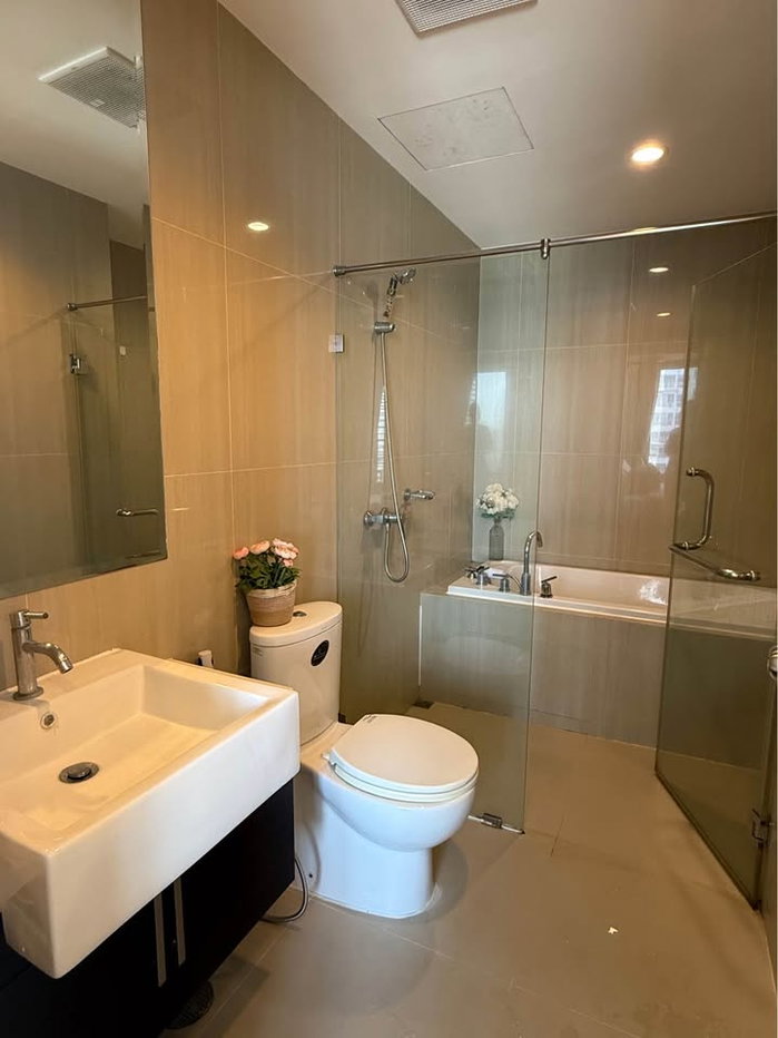 รูป WS7015 🚨 Rare Duplex! ห้อง 2 ชั้น วิวโบสถ์ สวยมาก เป็นส่วนตัวสุด✨ ค่าเช่า 48,000 บาท / เดือน🚨 - รูปที่ 11/16