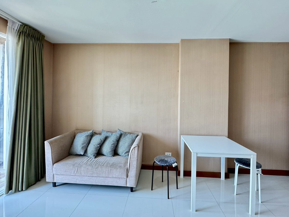 รูป ✈️ ให้เช่าคอนโด Airlink Residence ค่าเช่าเพียง 7,500 บาท/เดือนเท่านั้น 💕💎 เดินทางสะดวก ใกล้สนามบินสุวรรณภูมิ และรถไฟฟ้าแอร์พอร์ตลิงก์ลาดกระบัง🚗 - รูปที่ 2/4
