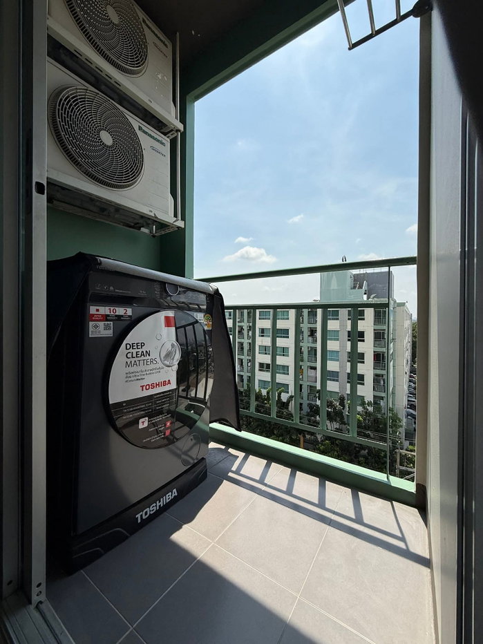 รูป ลุมพินี วิลล์ อ่อนนุช 46 | ห้องมุม ชั้นบนสุด วิวโล่ง มีเครื่องซักผ้า เพียง 8,250/เดือน - รูปที่ 3/6