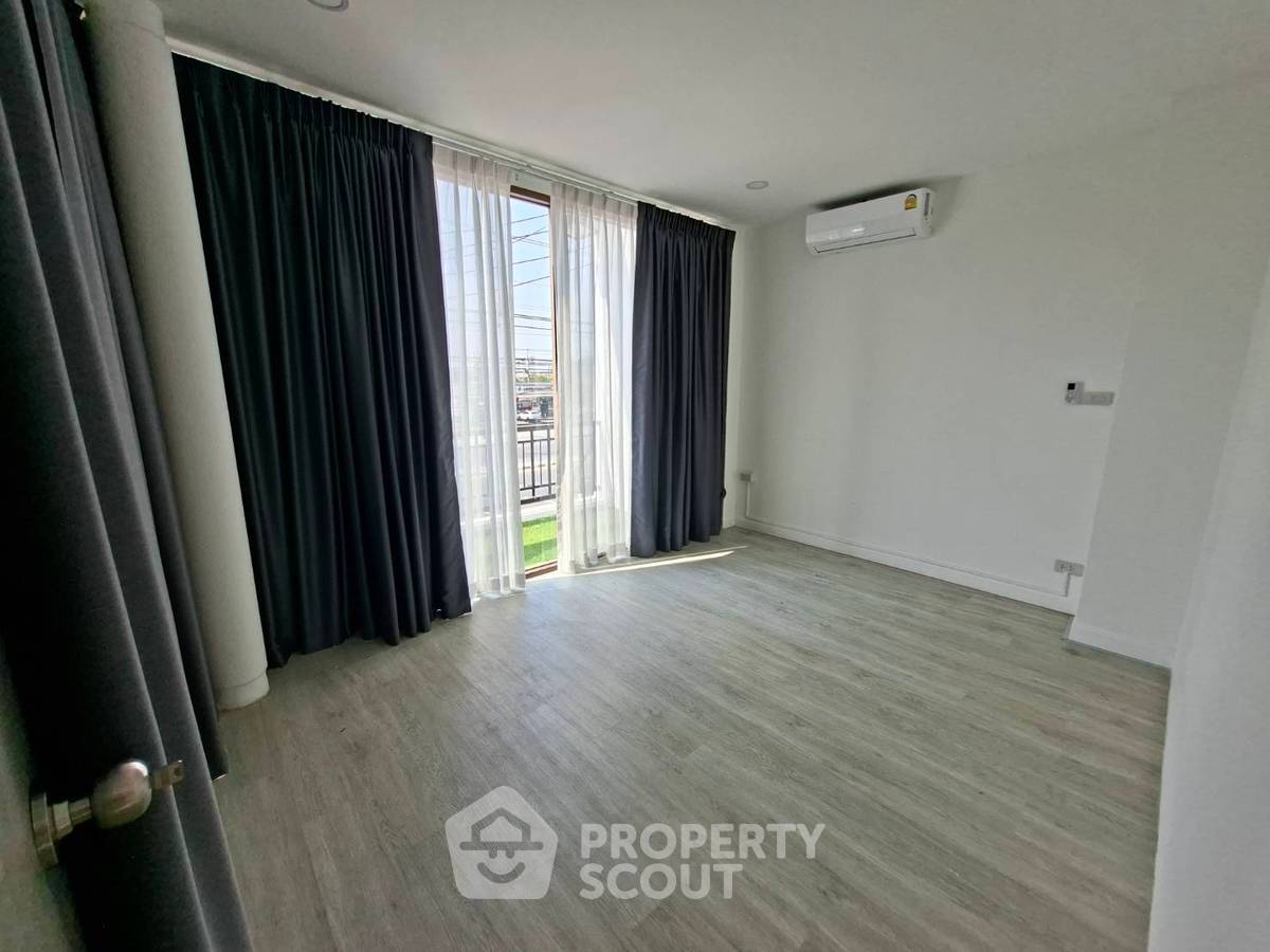 รูป บ้าน 1-ห้องนอน ใกล้ บ้านศิลปินหัวหิน (ID 2748258) - รูปที่ 8/15