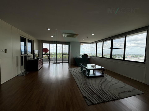 🎊 For Rent Condo RIVERINE PLACE Building 1, Floor 12,3 bed room, Room size 218 sqm