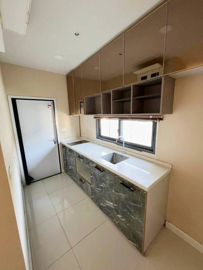 รูป  ให้เช่าบ้านเดี่ยว Britania Bangna Km.12 รีโนเวทใหม่ เฟอร์ฯครบ ติด ถ.บางนา-ตราด เพียบพร้อมด้วยสิ่งอำนวยความสะดวก ใกล้ทางด่วน ใกล้สุวรรณภูมิ 20 นาที - รูปที่ 11/18