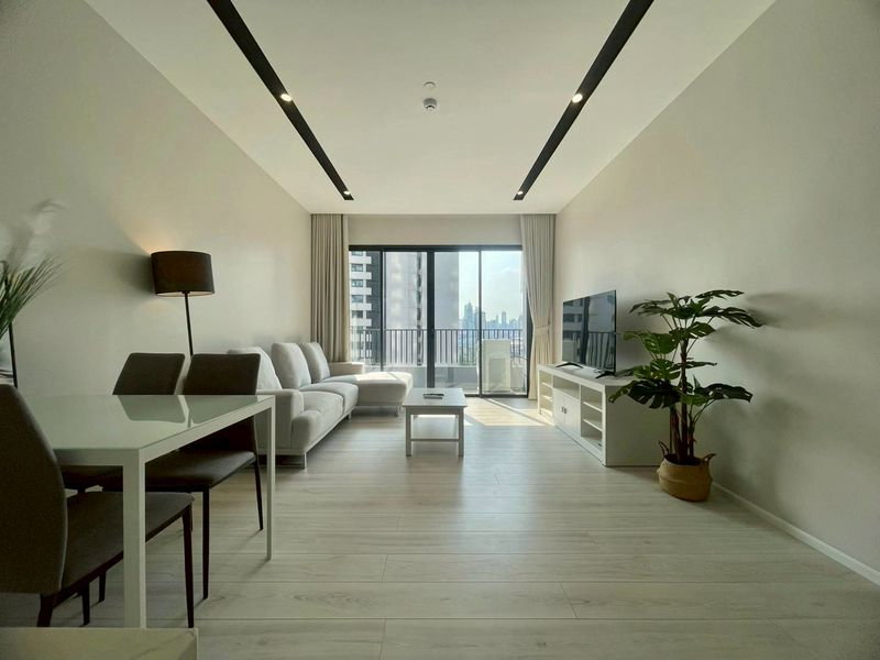 รูป FOR RENT : The Room Phayathai🔥PRICE 🔥 37,500 BAHT/Month 🔥line :@190evxgl - รูปที่ 2/12