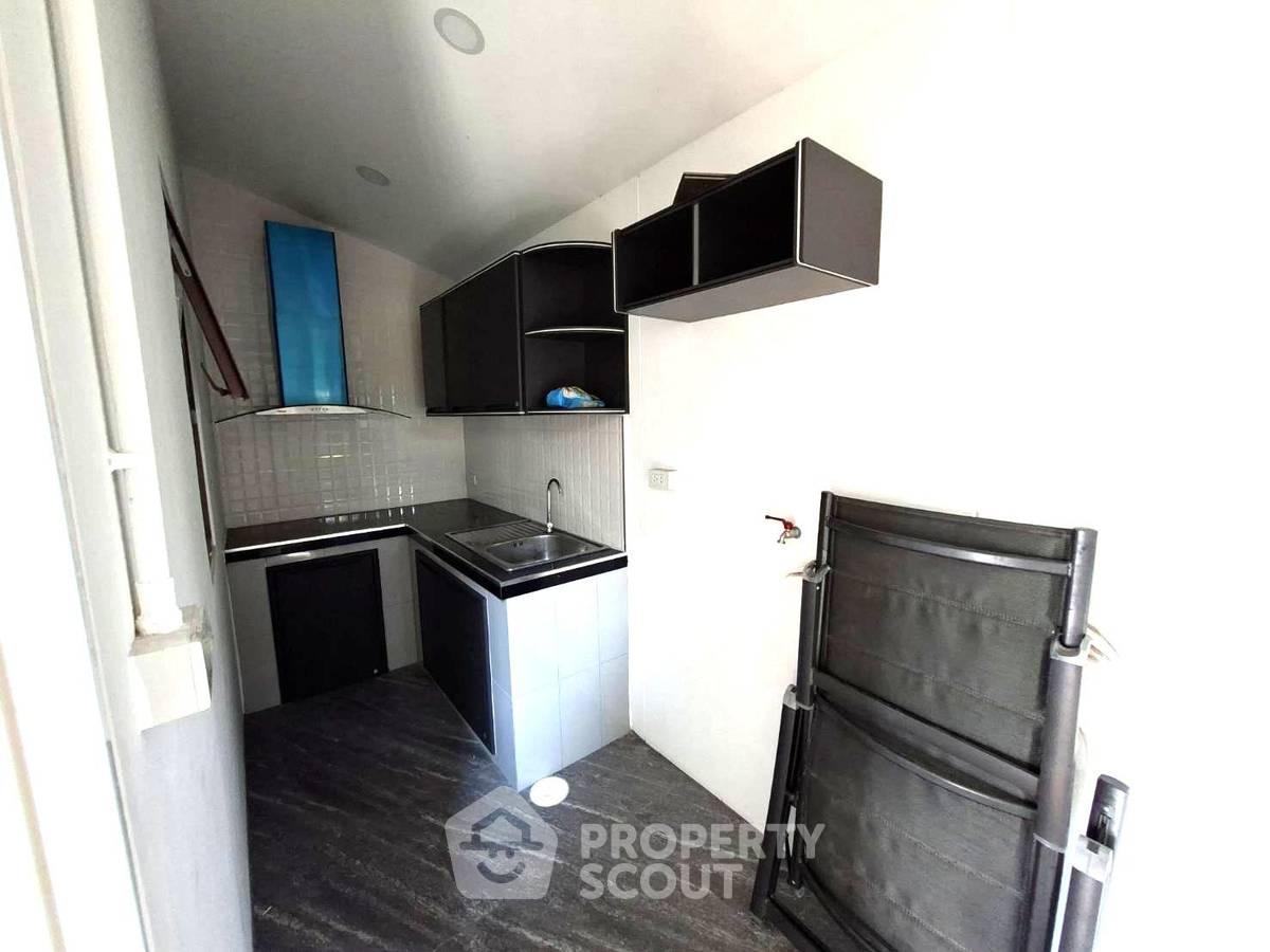 รูป บ้าน 1-ห้องนอน ใกล้ บ้านศิลปินหัวหิน (ID 2748258) - รูปที่ 3/15