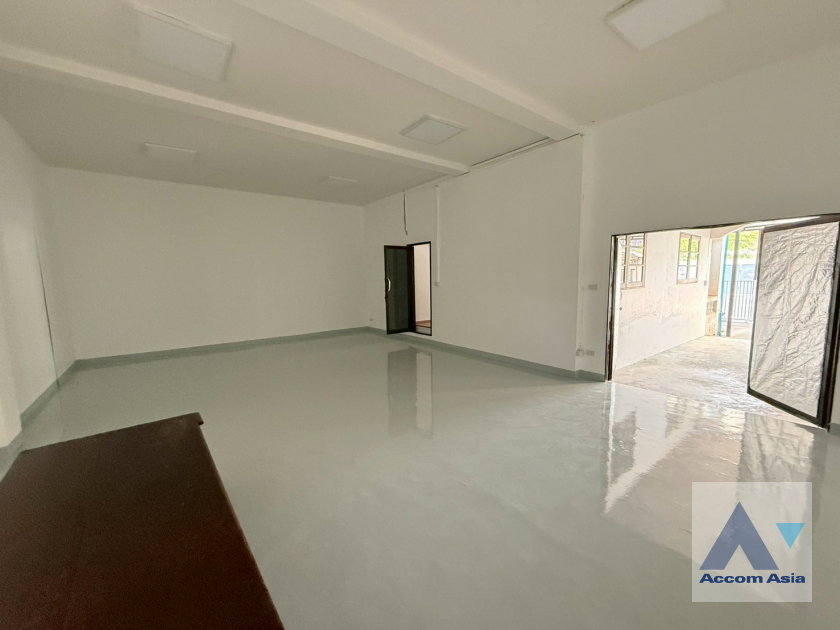 picture 🔼🔽 AccomA 📩 2 BR House in Khlong Toei (AA29865) - 19/20