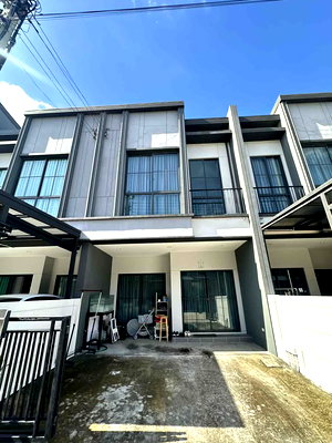 Townhouses for rent Lumlukka Road : Verve Saimai-           Phaholyothin
