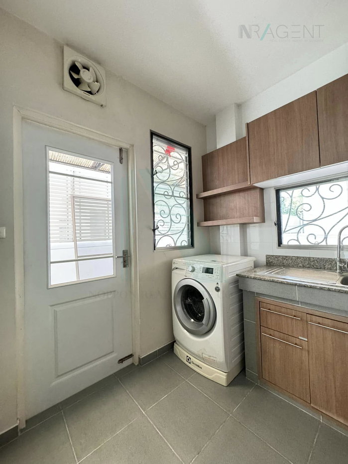 รูป 📌 ขายบ้านเดี่ยว โครงการ มัณฑนา เลค วัชรพล 2 ชั้น 4 ห้องนอน 3 ห้องน้ำ - รูปที่ 6/8