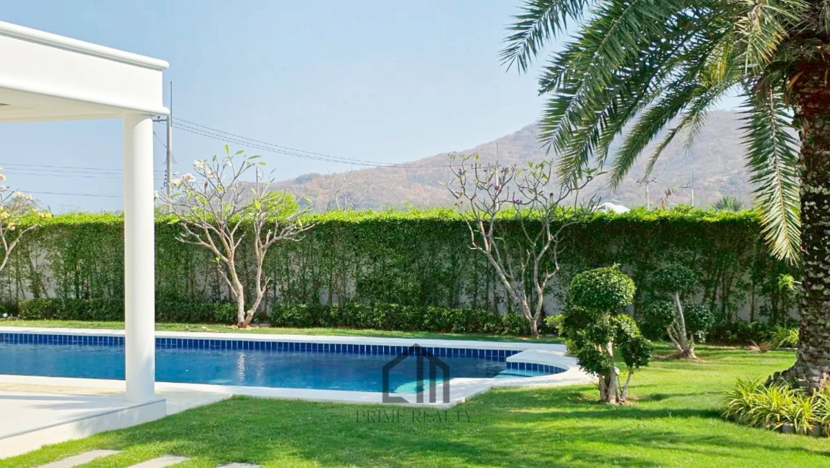 picture ð Falcon Hill â Luxury Private Pool Villa in Hua Hin - 3/46