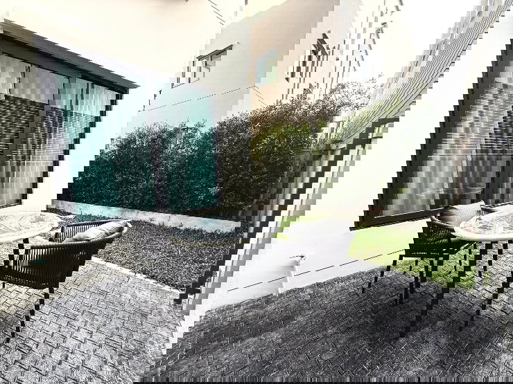 รูป บ้านสวย พร้อมอยู่ ทำเลหลังเมกะบางนา วิวสวนส่วนตัว บรรยากาศเงียบสงบ 🌿
- รูปที่ 16/16