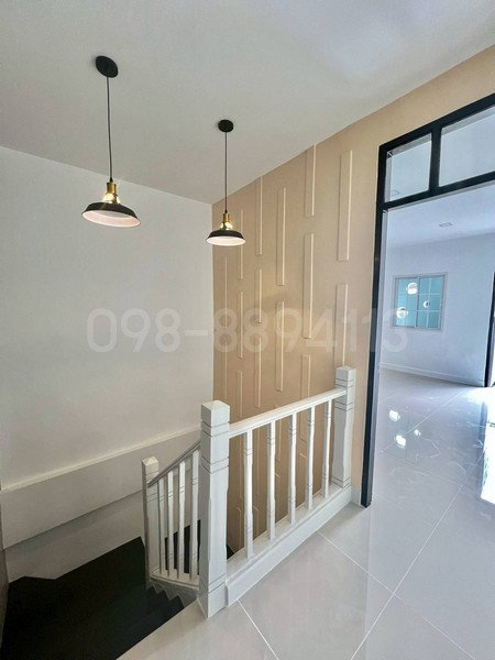 รูป ขายทาวน์เฮ้าส์ 2 ชั้น ปิยวรารมย์ คลอง 4 ธัญบุรี เนื้อที่ 24 ตรว 3นอน 2น้ำ เดินทางสะดวก เข้าเมืองได้หลายเส้นทาง - รูปที่ 5/8