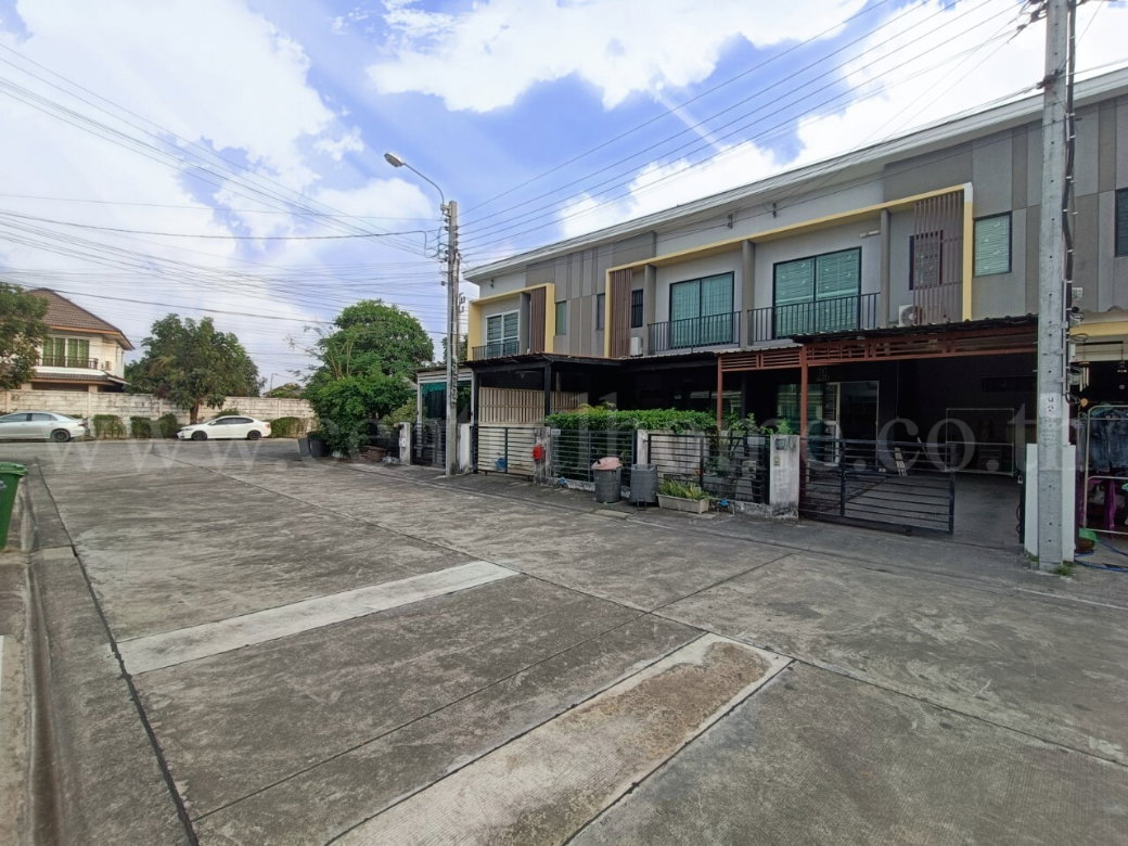 รูป ทาวน์เฮ้าส์ เดอะคอนเนค ดอนเมือง - เทิดราชัน 31 ต้นโครงการ - รูปที่ 2/15