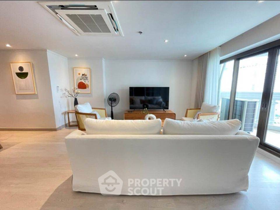 รูป คอนโด 2-ห้องนอน ที่ ณุศา สเตท ทาวเวอร์ คอนโดมิเนียม ใกล้ BTS สะพานตากสิน (ID 670778) - รูปที่ 10/13