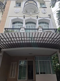 📌 ขายทาวน์โฮม โครงการ เดอะ เมทโทร พระราม 9 3 ชั้น 3 ห้องนอน 3 ห้องน้ำ