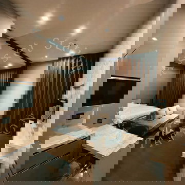 🔥 THE ESSE at SINGHA COMPLEX: Prime location with excellent BTS & MRT connectivity.