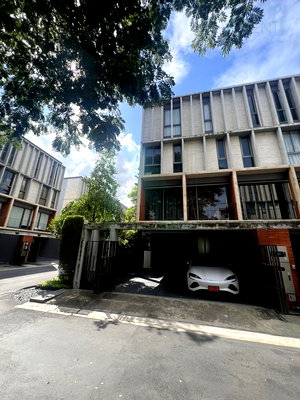 Townhouses for rent Bangkok : 📌 For Rent 3-story Townhouse DHEPA RAMKHAMHAENG 3 bedroom 4 bathroom