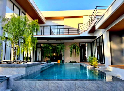 Houses for sale Nakhon Ratchasima : Modern Luxury Private Pool Villa
