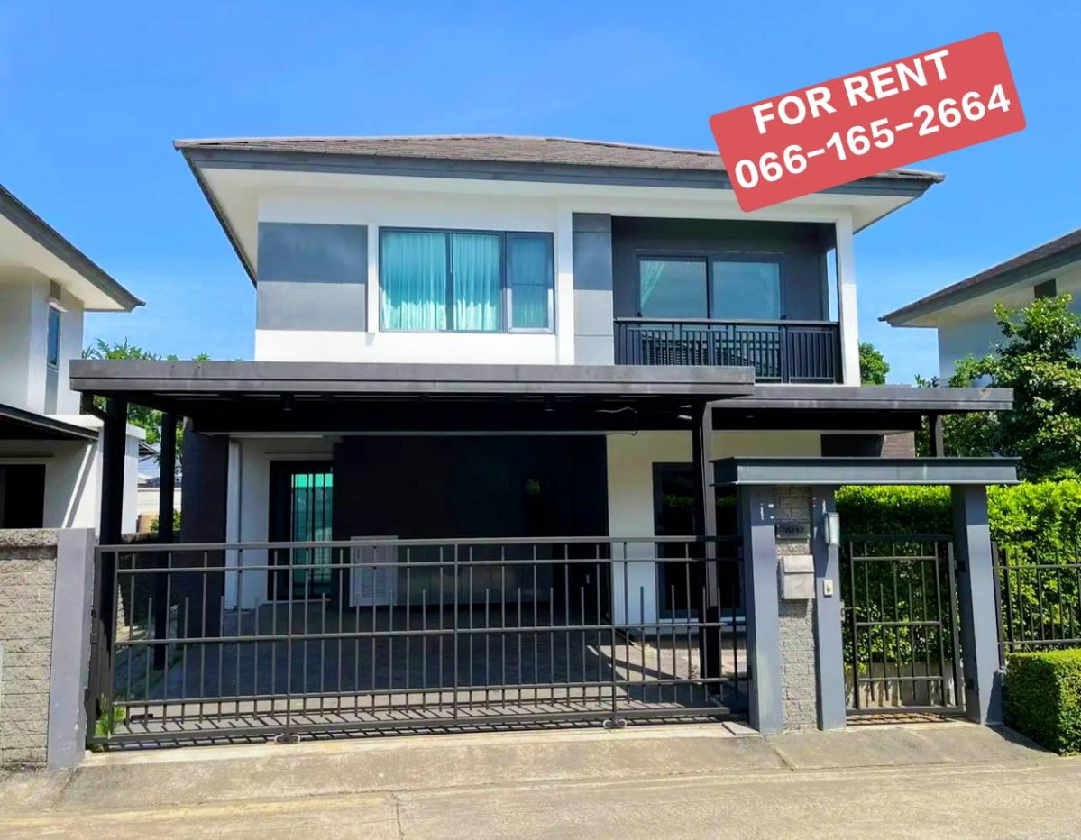 รูป  ให้เช่าบ้านเดี่ยว Britania Bangna Km.12 รีโนเวทใหม่ เฟอร์ฯครบ ติด ถ.บางนา-ตราด เพียบพร้อมด้วยสิ่งอำนวยความสะดวก ใกล้ทางด่วน ใกล้สุวรรณภูมิ 20 นาที - รูปที่ 1/18