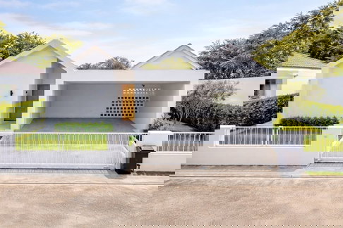 วัดพระพุทธบาทน้อย 900 ม. บ้านเดี่ยว 3นอน 3 น้ำ ใกล้ ตลาดชุมชน 800 ม. สองคอน แก่งคอย จังหวัดสระบุรี