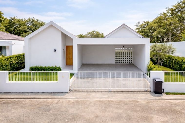 วัดพระพุทธบาทน้อย 900 ม. บ้านเดี่ยว 3นอน 3 น้ำ ใกล้ ตลาดชุมชน 800 ม. สองคอน แก่งคอย จังหวัดสระบุรี