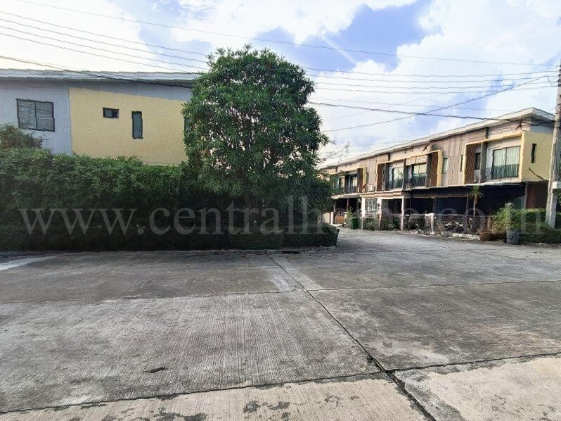 รูป ทาวน์เฮ้าส์ เดอะคอนเนค ดอนเมือง - เทิดราชัน 31 ต้นโครงการ - รูปที่ 14/15