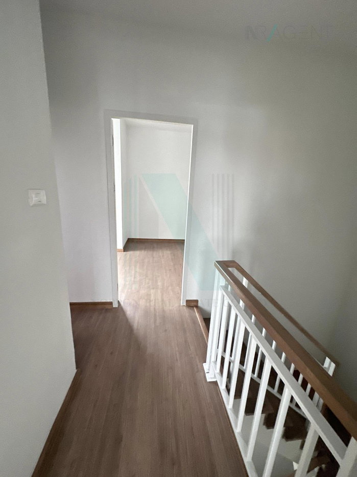 รูป 📌 ให้เช่าทาวน์เฮาส์ 3 ชั้น บ้านลุมพินี ทาวน์เพลส สุขุมวิท-ศรีนครินทร์ 3 ห้องนอน 3 ห้องน้ำ - รูปที่ 3/8