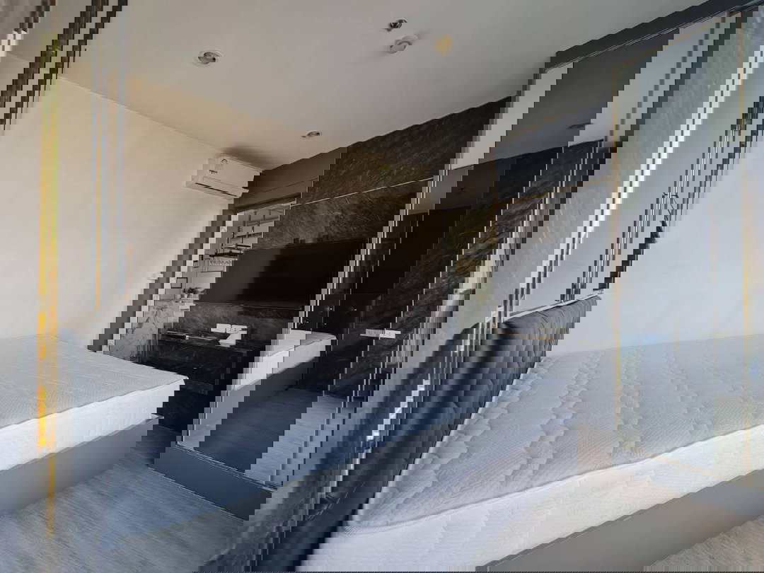 รูป code : H61 ว่างแล้ว!! คอนโดให้เช่า ไอดีโอ สาทร - ท่าพระ (IDEO Sathon - Thapra) | ห้องมุม ชั้นสูง วิวสวย มีเครื่องซักผ้า พร้อมเข้าอยู่ - รูปที่ 9/10