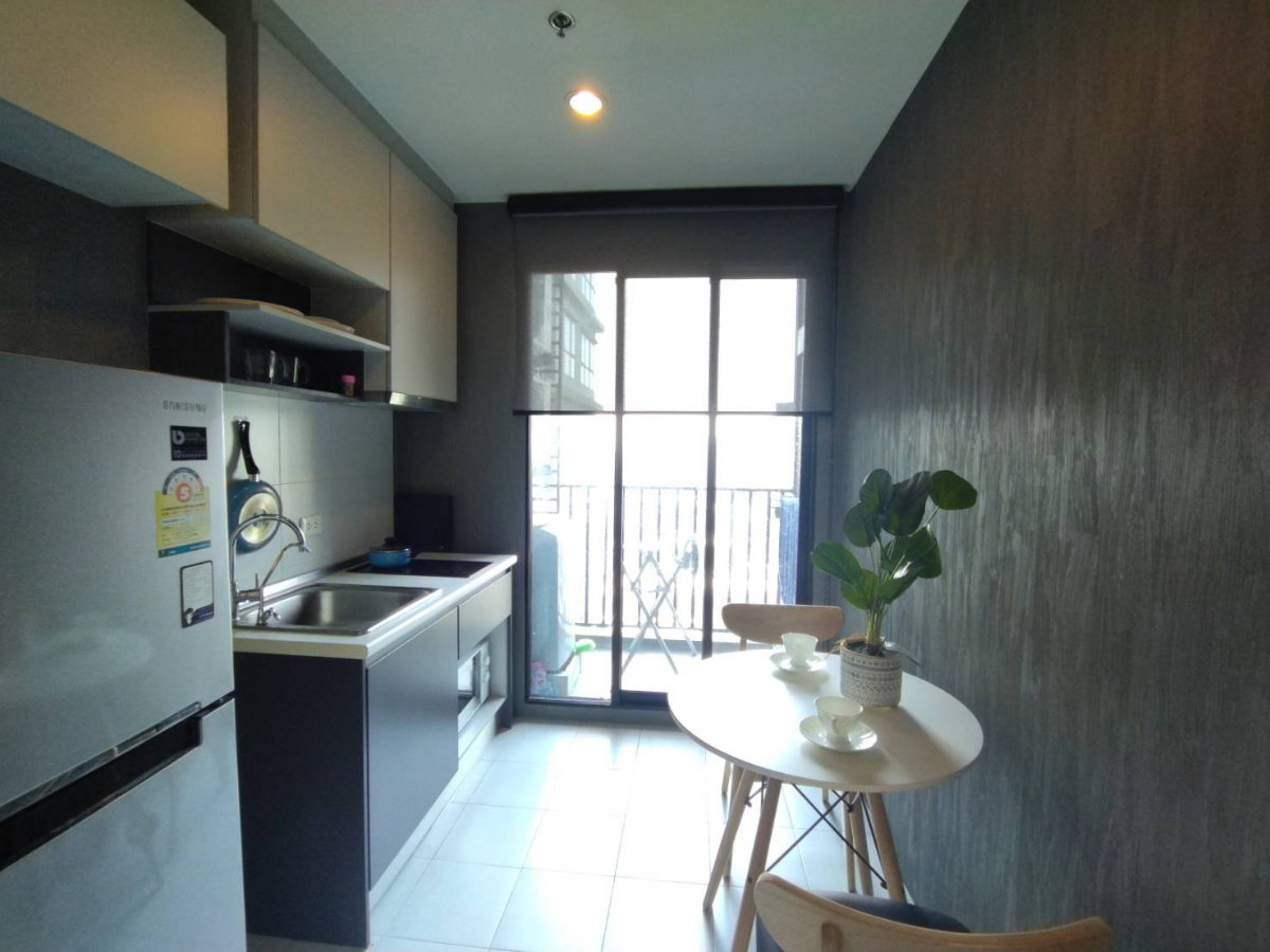 รูป ขายคอนโดราคากันเองติดต่อได้เลย  1.65m id line :  torenjoyza หรือ 097-9919654 เจ้าของจะไปอยู่สวน - รูปที่ 4/14