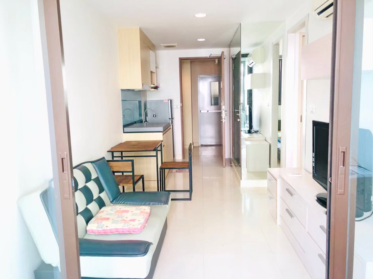 รูป ให้เช่าห้องใหม่ ไอดีโอ บลูโคฟ สาทร ติด BTS วงเวียนใหญ่ 100 เมตร รวมเฟอร์นิเจอร์ครบชุด - รูปที่ 2/13