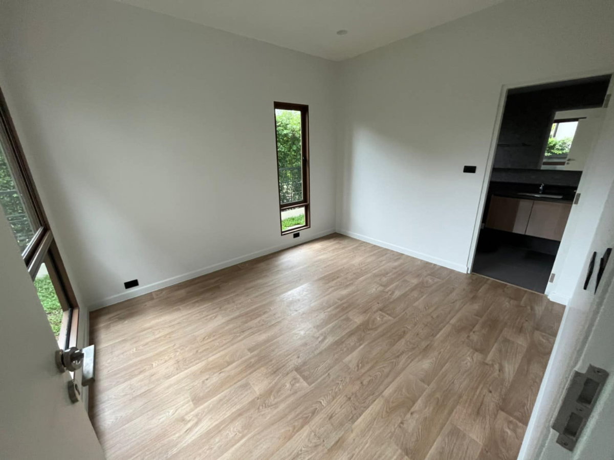 รูป AB05674 - Burasiri Krungthepkreetha :  KrungthepKreetha - รูปที่ 6/10