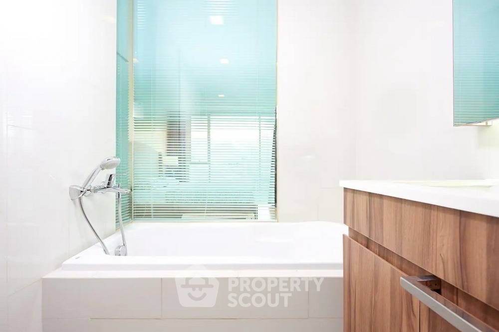 รูป คอนโด 2-ห้องนอน ที่ เวีย 31 ใกล้ MRT สุขุมวิท (ID 1417011) - รูปที่ 13/20