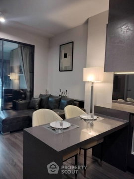 2-BR Condo at Ideo Q Chula Samyan near MRT Sam Yan (ID 2459412)