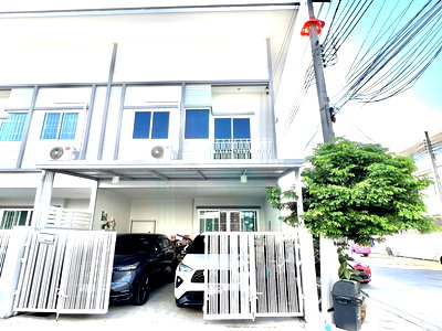 Townhouses for sale Samut Prakarn : 📌 For Sell Town house THE MIRACLE THEPHARAK 2-story 3 bedroom 3 bathroom