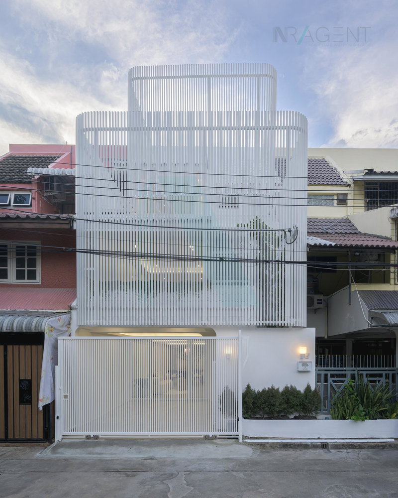 ขายทาวน์โฮม : 📌 ขายทาวน์โฮม โครงการ คลองตัน นิเวศน์ 3 ชั้น 4 ห้องนอน 4 ห้องน้ำ