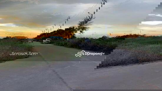 รูป ขายที่ดินเปล่า ติดสยาม พรีเมียม เอาท์เลท  แบงค๊อก ลาดกระบัง - รูปที่ 3/4