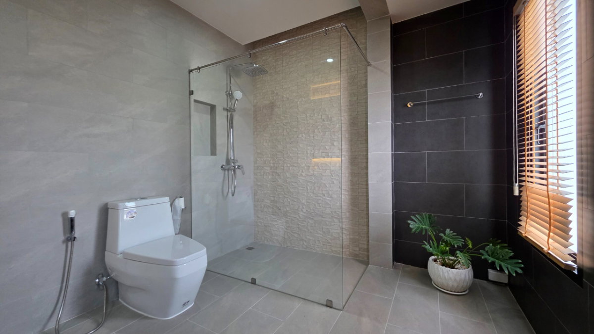 รูป บ้านพร้อมอยู่ในเมืองหัวหิน ซอย 102 ใกล้ Bluport และทะเล - รูปที่ 38/44