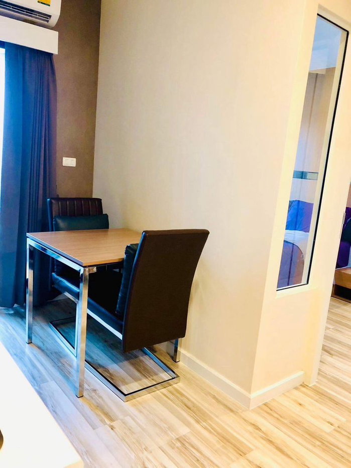 picture Condo Plus Sriracha for rent. Pleasant atmosphere, beautiful rooms, move in Ready - 4/8
