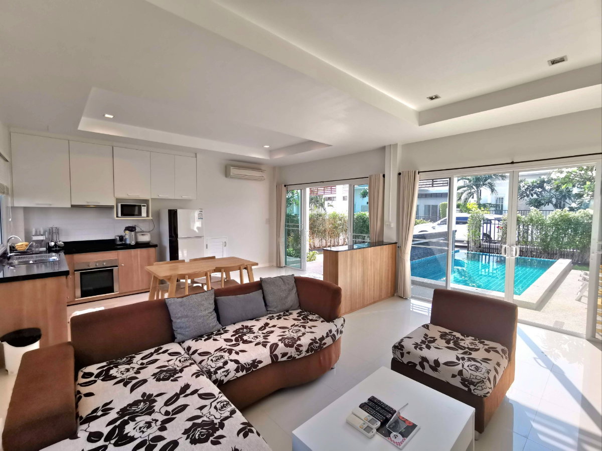picture Property For Sale – Pool Villa 2 BR / 2 BA – THB 5,200,000 - 4/13