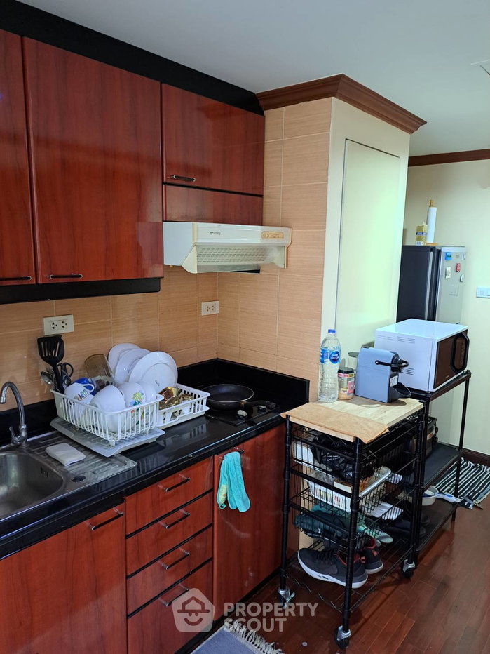 รูป คอนโด 1-ห้องนอน ที่ เลค อเวนิว คอนโดมิเนียม ใกล้ BTS อโศก (ID 932276) - รูปที่ 10/20