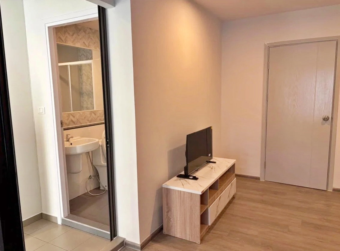 รูป ✨เช่าคอนโด สัญญา 1 ปี✨🛋️🛌รีเจ้นท์ โฮม วุฒากาศ - รูปที่ 3/9