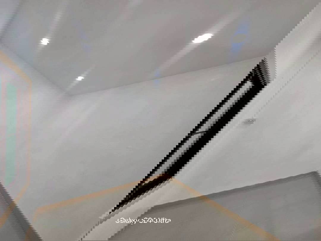 รูป ขายทาวน์เฮาส์ชั้นเดียวบัวทองเคหะ ไทรน้อย 19 ตร.ว. ต้นสายรถเมล์ แต่งใหม่ฟรีเฟอร์ฯ ฟรีโอน - รูปที่ 9/18