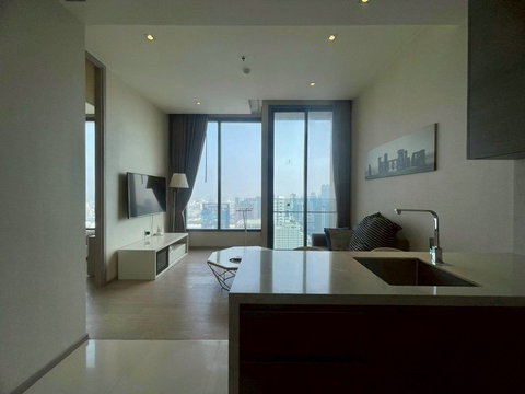 FOR RENT ：THE ESSE Asoke 🔥PRICE 🔥 30,000 BAHT/Month 🔥line :@190evxgl