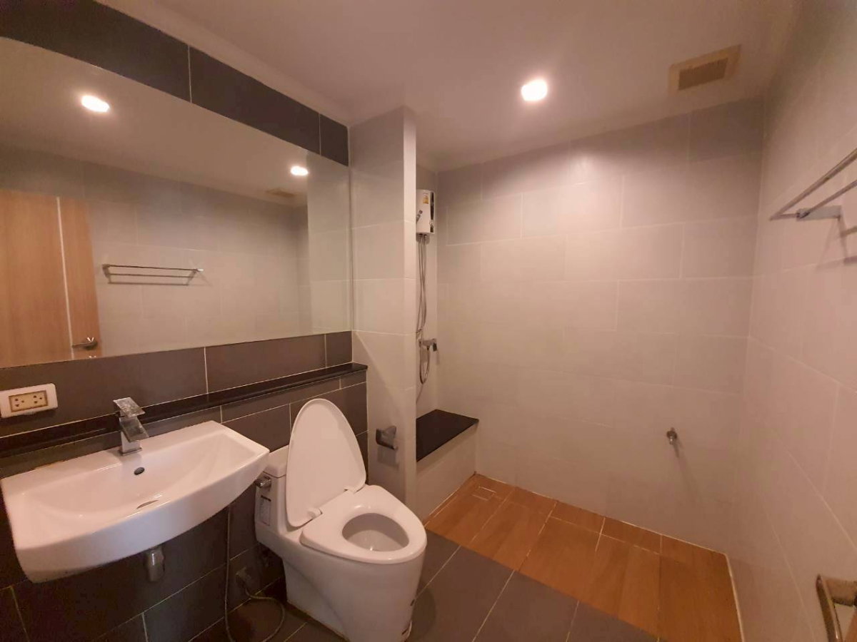 รูป ให้เช่าบ้านแฝด 3 ชั้น - SUPALAI ESSENCE ลาดพร้าว 107 - รูปที่ 29/38