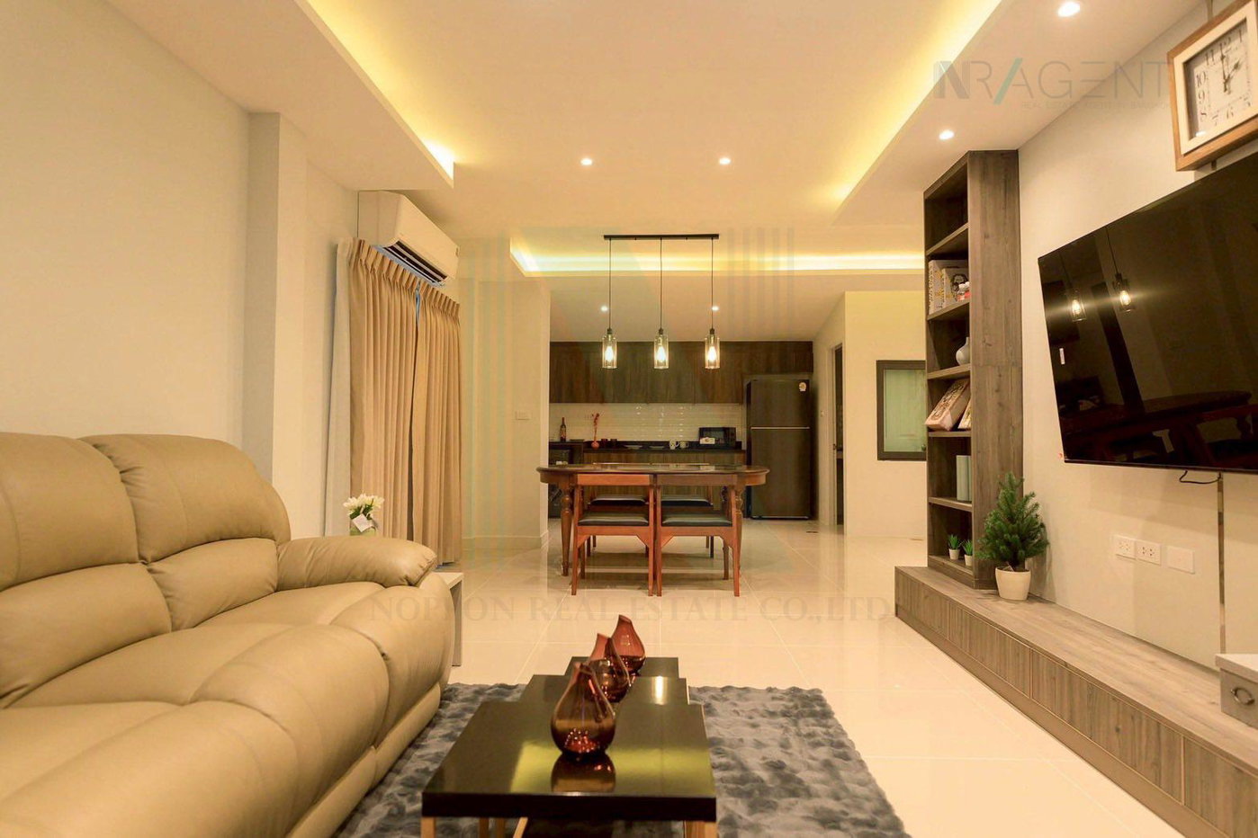 รูป 📌 ขายทาวน์เฮาส์ โครงการ พลีโน่ สุขุมวิท - บางนา 4 2 ชั้น 4 ห้องนอน 3 ห้องน้ำ - รูปที่ 3/8