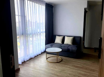 คอนโดให้เช่า : Asher Koop รัชดา 18 | ห้องมุม 37.5 ตร.ม. วิวโล่ง แสงสวย มีรถรับส่ง MRT สุทธิสาร เพียง 13,000/เดือน