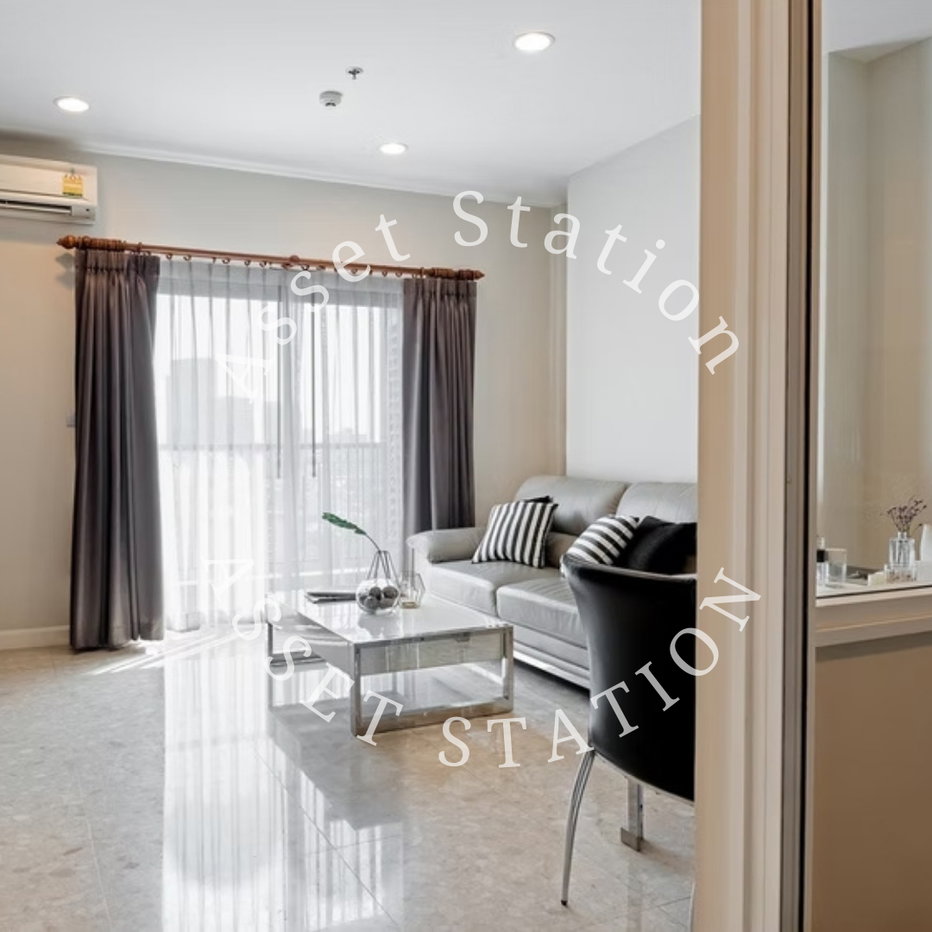 picture THE CREST Sukhumvit 34: Prime location, just 150 meters from BTS Thonglor. - 6/12
