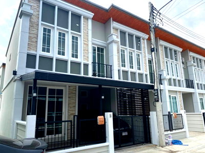 ทาวน์โฮม เชียงใหม่ : โครงการ โกลเด้น ทาวน์ เจริญเมือง-ซุปเปอร์ไฮเวย์ - Golden Town Charoenmuang-Superhighway