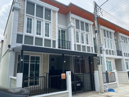 โครงการ โกลเด้น ทาวน์ เจริญเมือง-ซุปเปอร์ไฮเวย์ - Golden Town Charoenmuang-Superhighway