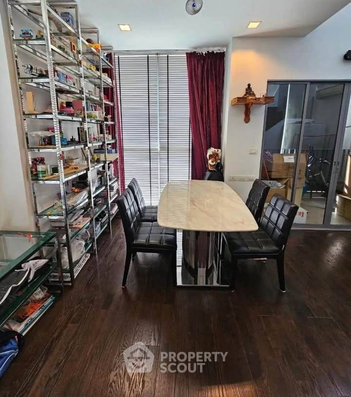 รูป คอนโด 2-ห้องนอน ที่ ไอดีโอ คิว จุฬา-สามย่าน ใกล้ MRT สามย่าน (ID 2460799) - รูปที่ 5/6