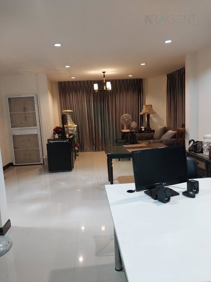 รูป 📌 ให้เช่าบ้านเดี่ยว 2 ชั้น เค.ซี. พาร์ควิลล์ 3 3 ห้องนอน 3 ห้องน้ำ - รูปที่ 2/8
